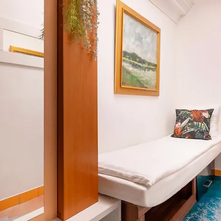 5 Star Apartment