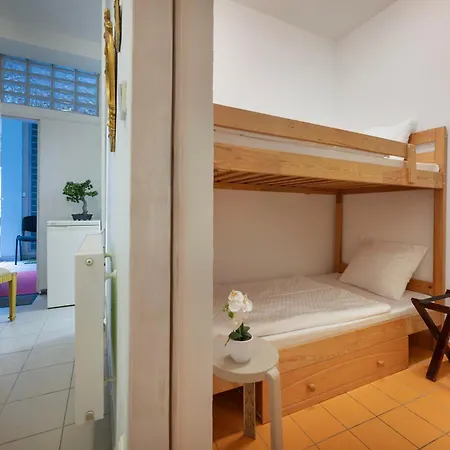 5 Star Prague