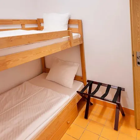 Apartment 1 Star