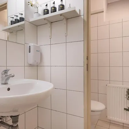 1 Star Apartment *